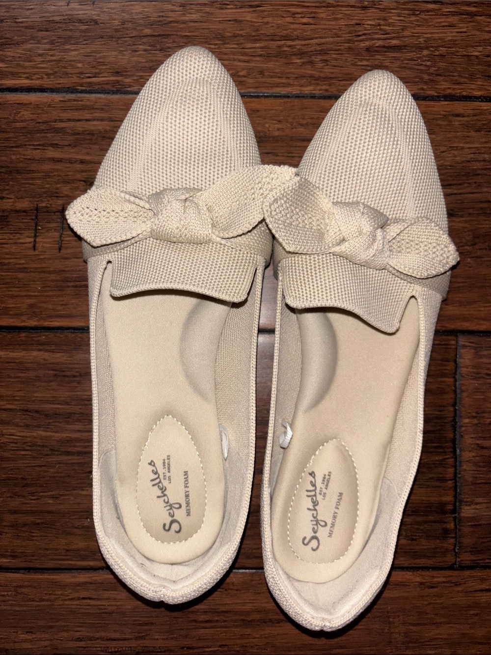 Seychelles Cream Knit Pointed-Toe Flats with Knot Accent